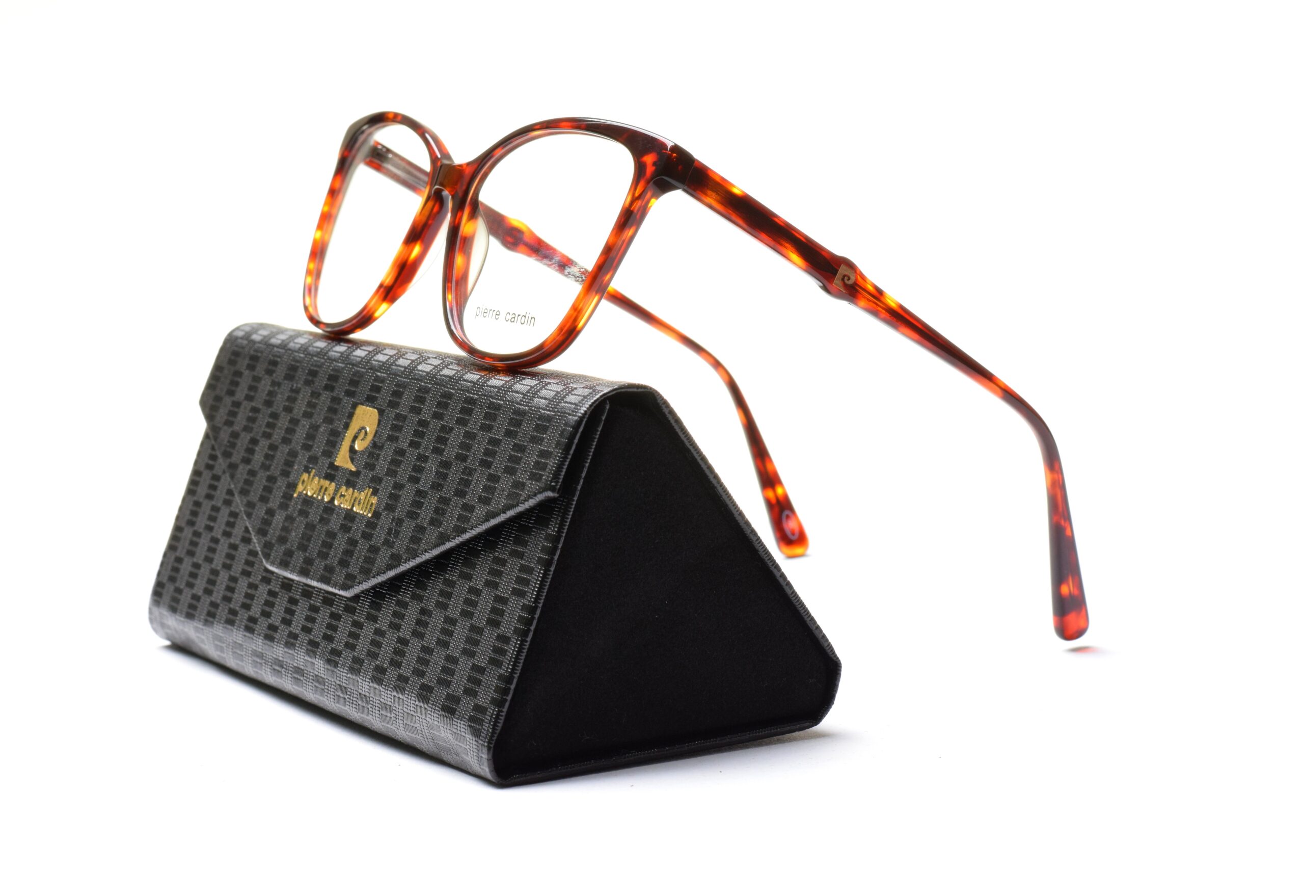 Pierre Cardin 8470D